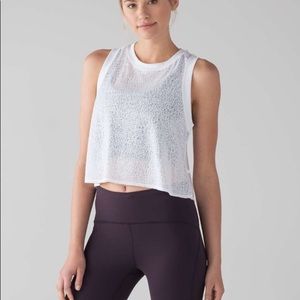 Lululemon black crop top